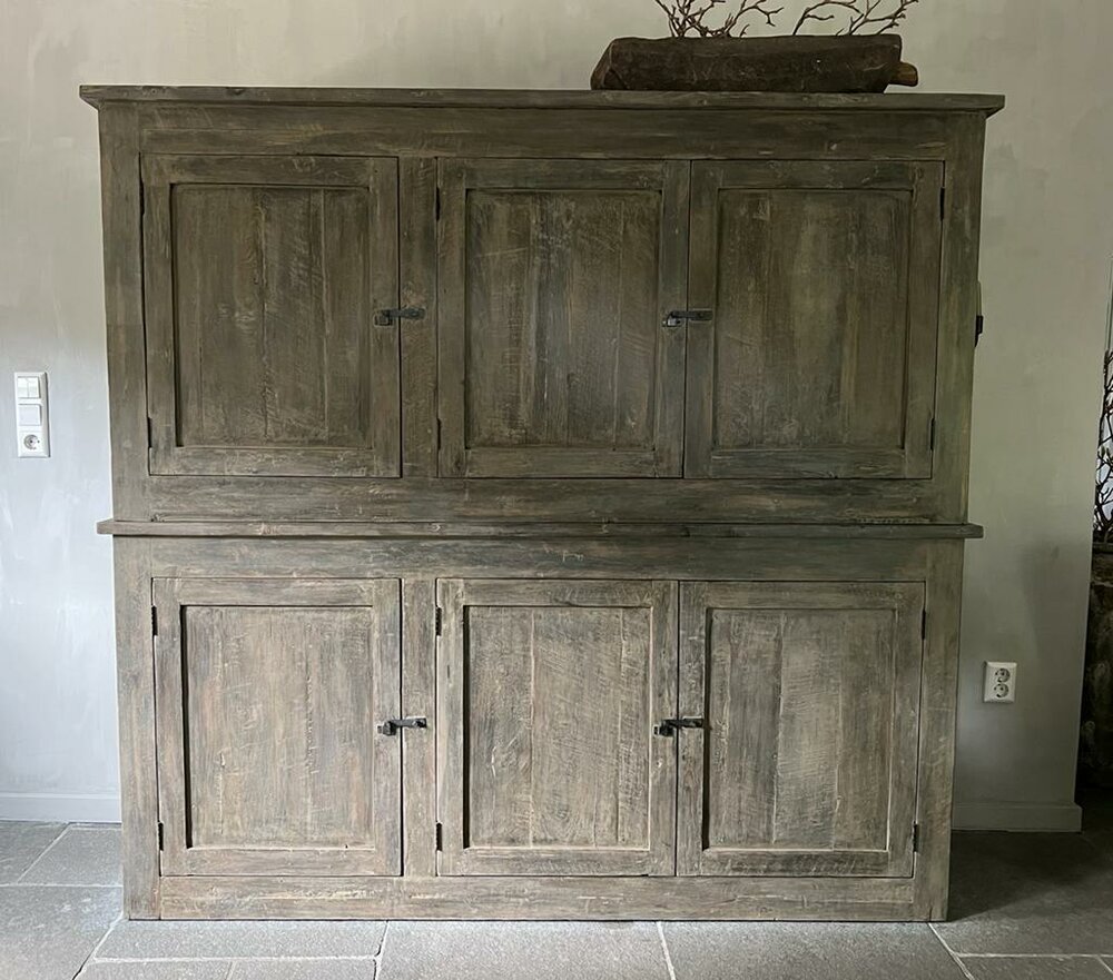 6- deurs  kast Gili oud teak 