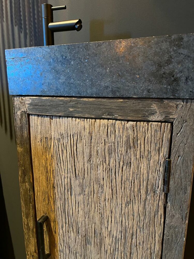 Toilet meubel oud hout inclusief granieten spoelbak 