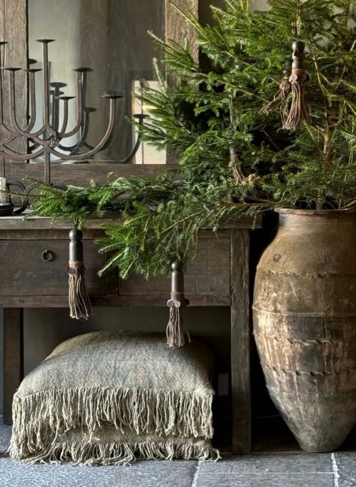 Houten klos met touw| ornament aan touw A Aura Peeperkorn 