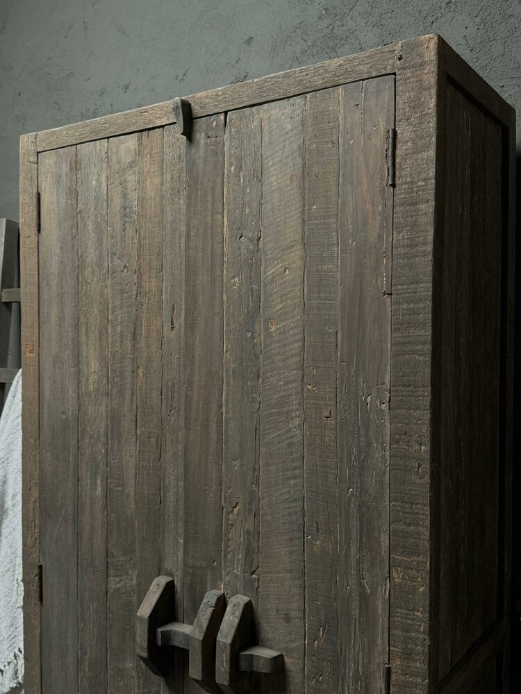 2- deurs kast Driftwood Sempi A (afhalen)