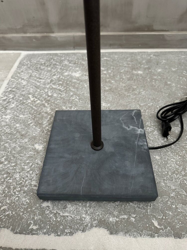 Vloerlamp Abel bruin Luksa 