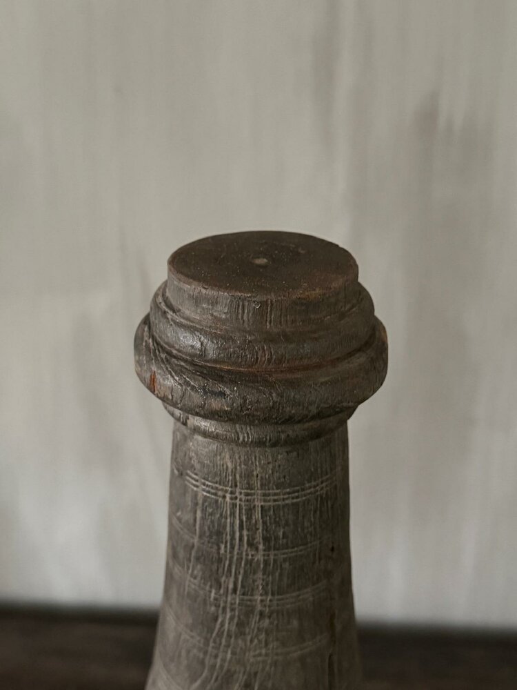 Oude houten baluster Z4 (rechter)