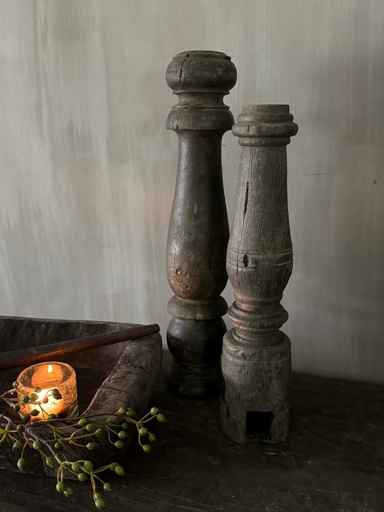 Oude houten baluster Z4 (rechter)