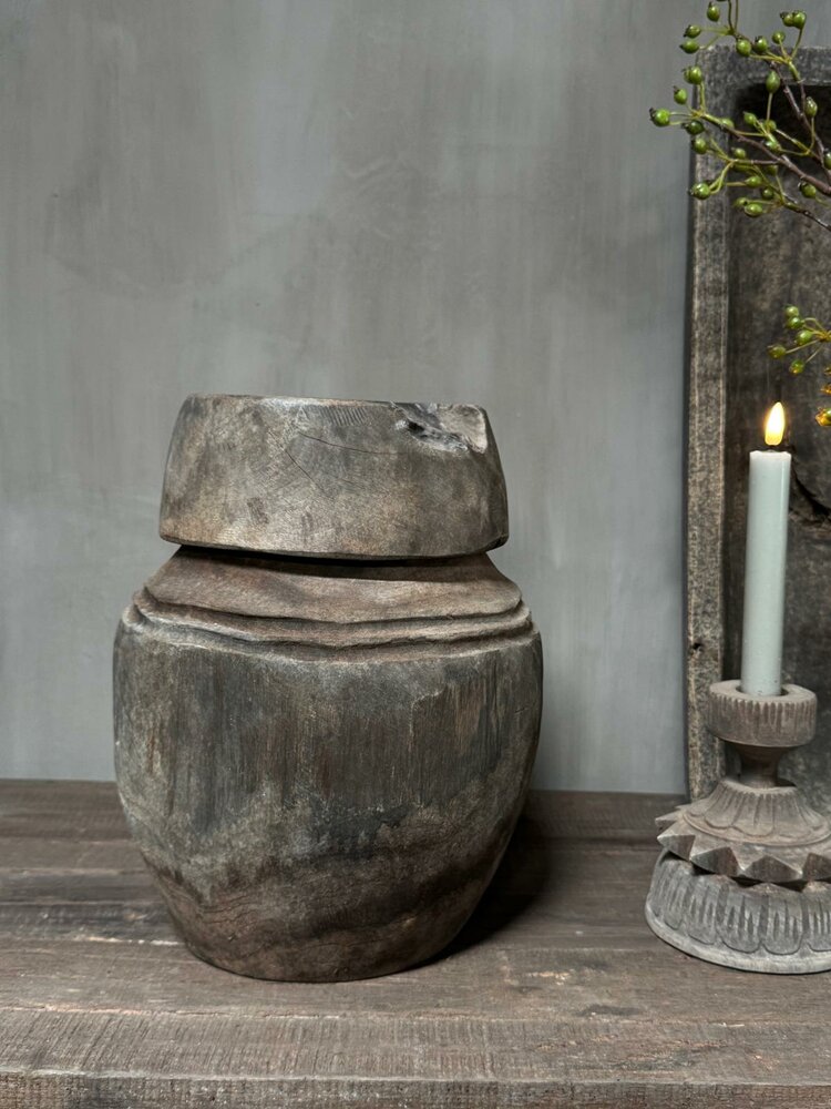 Unieke pot met deksel Luksa D