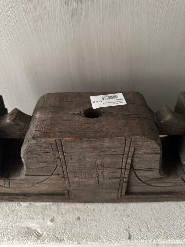 Ornament kandelaar snijwerk Aura Peeperkorn A