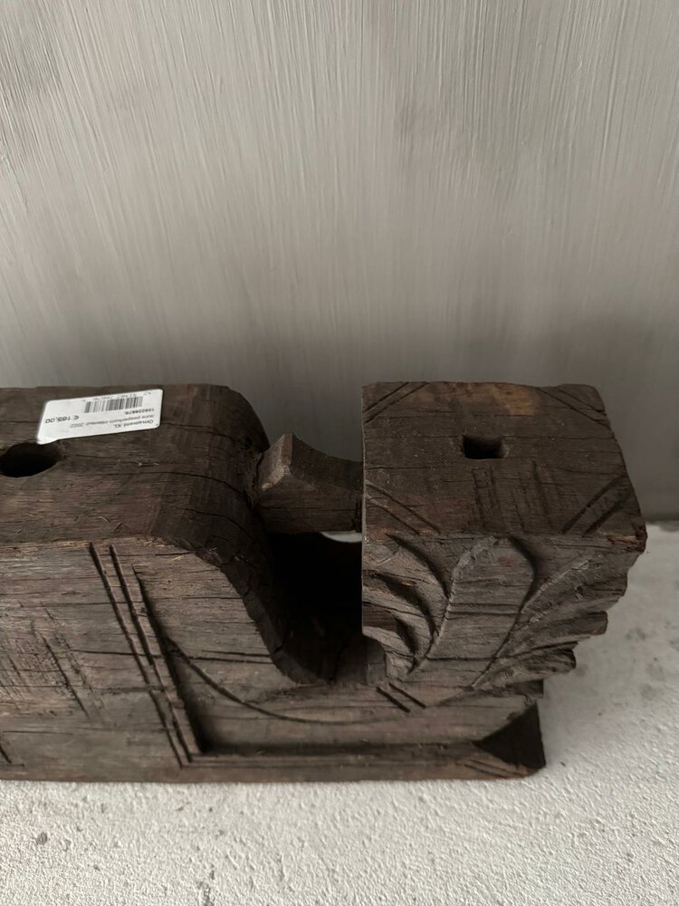 Ornament kandelaar snijwerk Aura Peeperkorn A