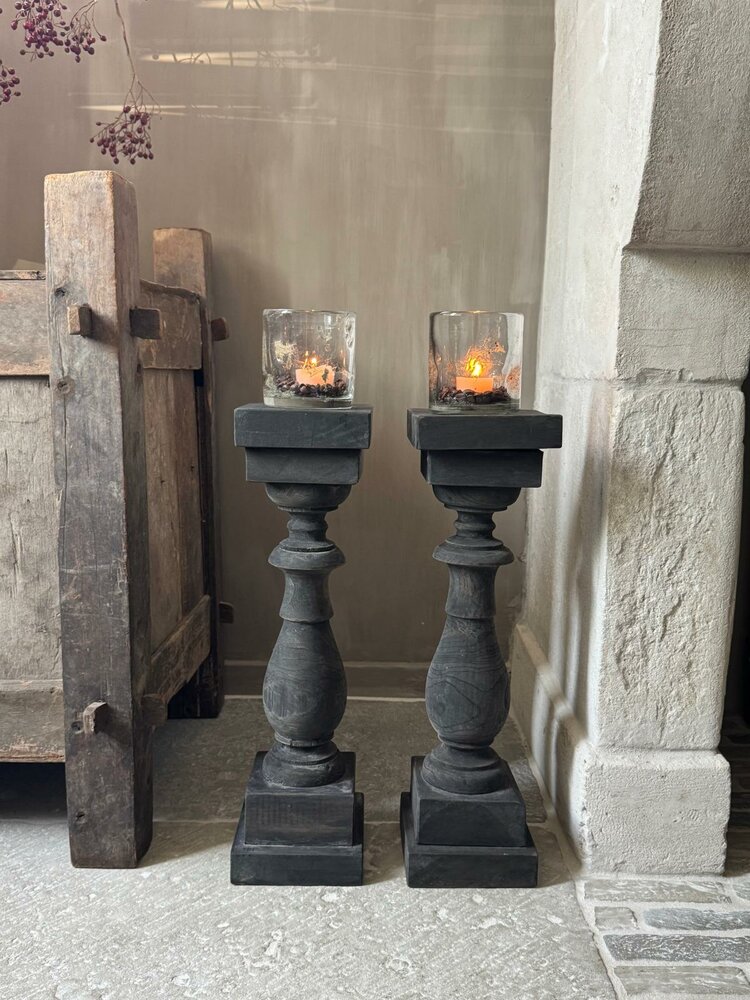 Houten baluster vergrijsd