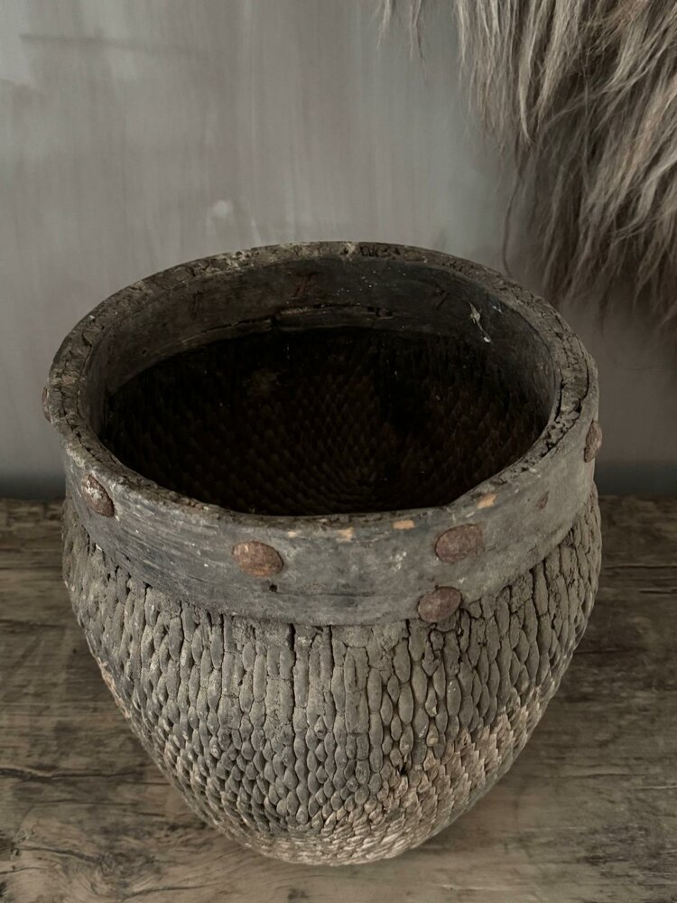 Authentieke Chinese mand met houten rand A