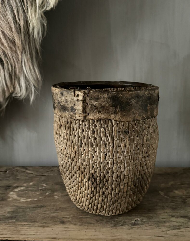 Authentieke Chinese mand met houten rand B