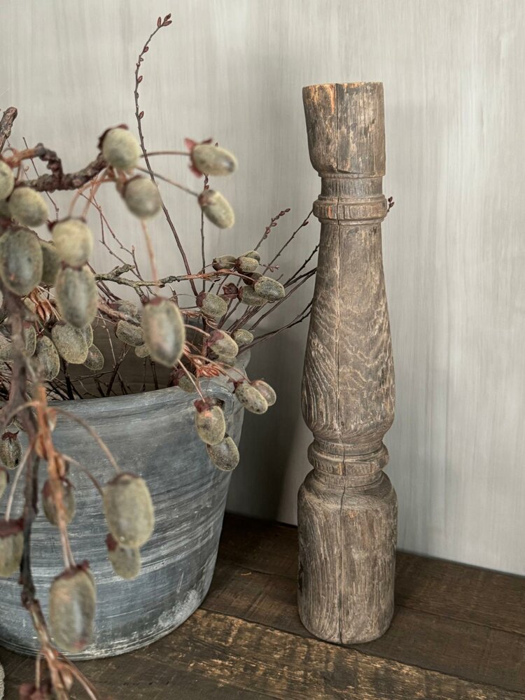 Oude houten baluster Z6