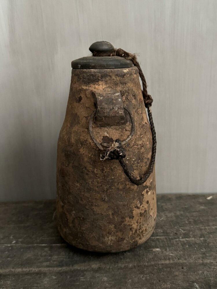 Nepalese kruik met deksel M2 (hoogte 24cm)
