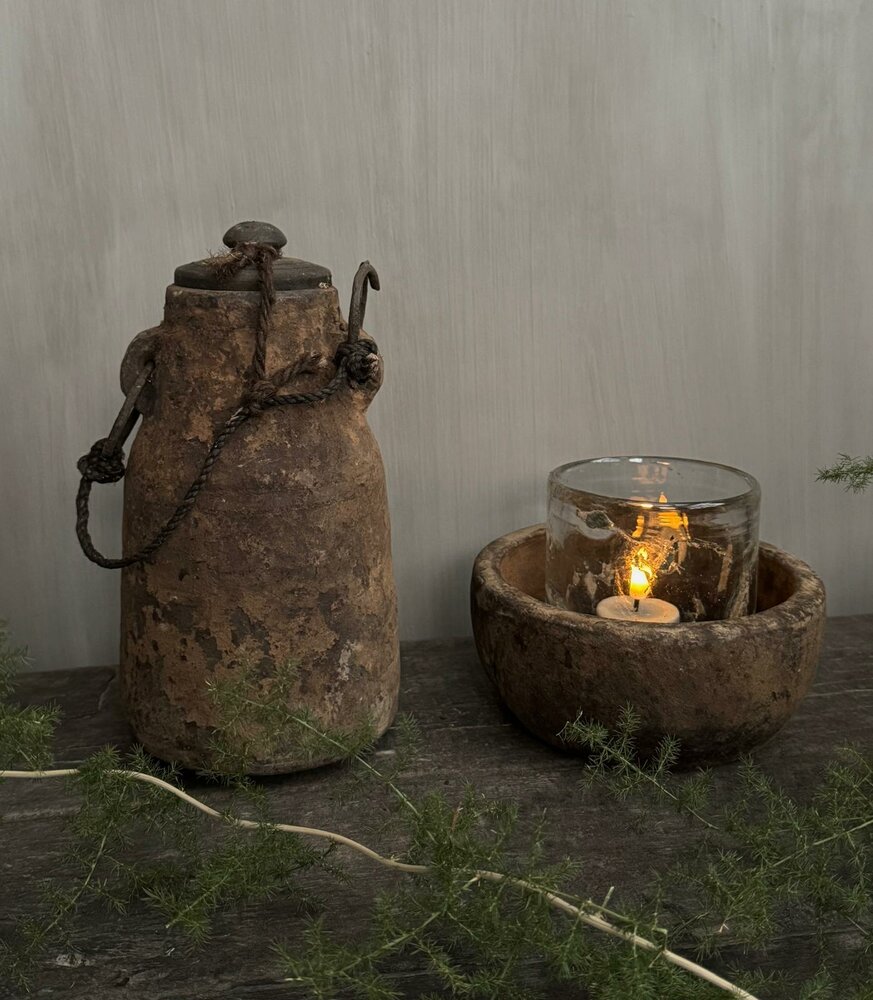 Nepalese kruik met deksel M2 (hoogte 24cm)