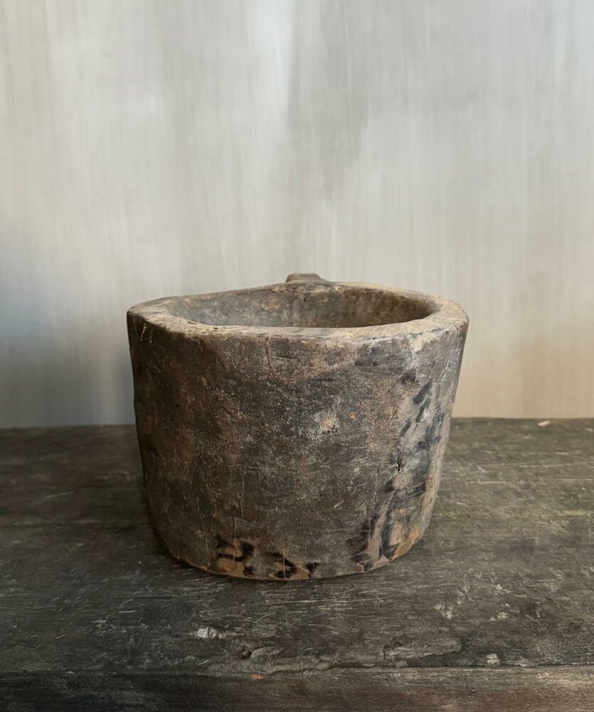 Houten vijzel met handvat Z2