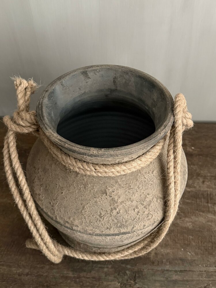 Kruik Venon Nepal pottery