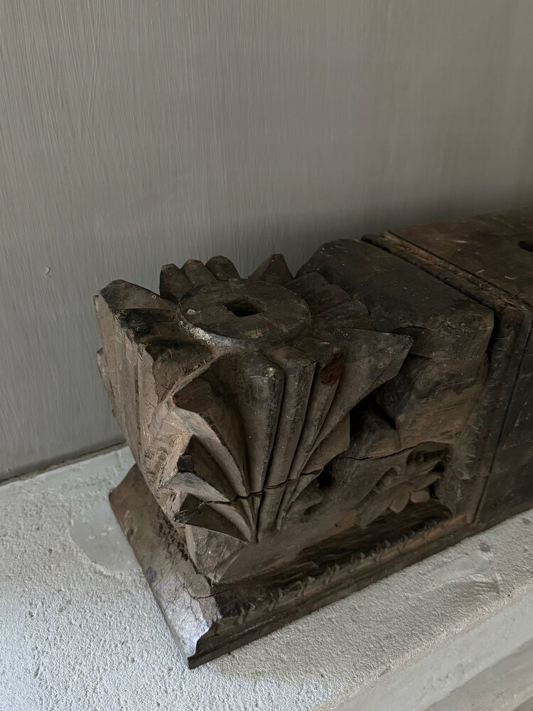 Ornament kandelaar snijwerk Aura Peeperkorn XL A