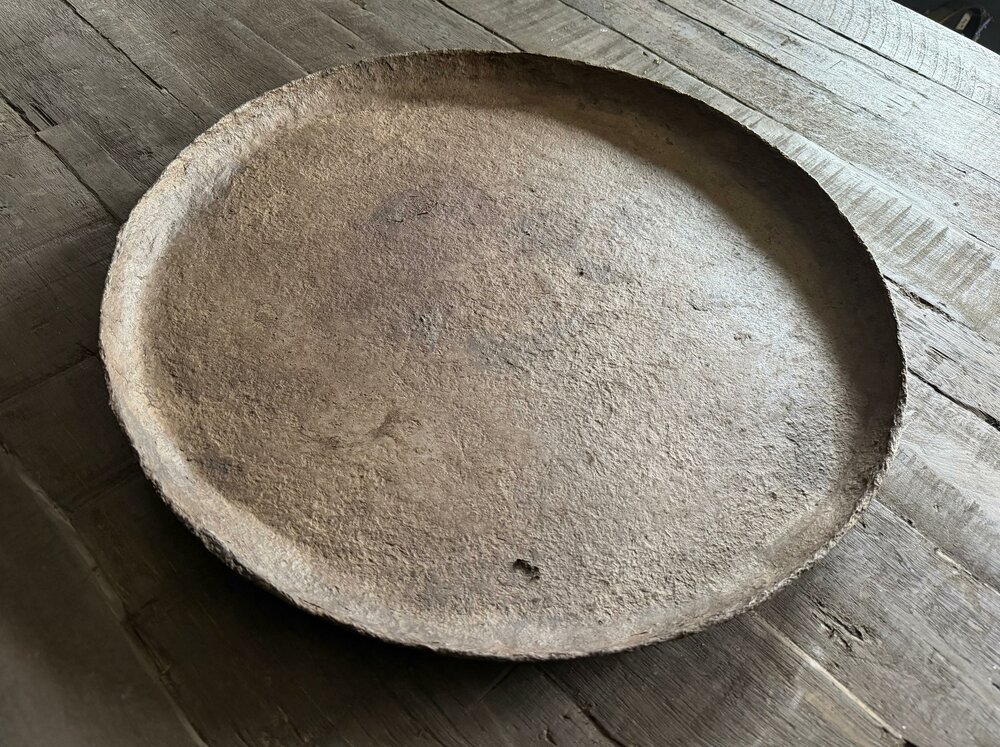Grote schaal bruin bewerkt 50cm TrapaLiving