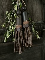 Houten klos met touw| ornament aan touw A Aura Peeperkorn 