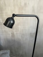 Vloerlamp Abel zwart Luksa 
