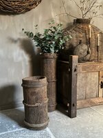 Hoge houten vijzel| hoge houten pot H Luksa