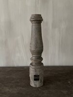 Oude houten baluster Z4 (rechter)
