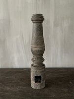 Oude houten baluster Z4 (rechter)