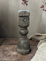 Oude houten baluster Z7