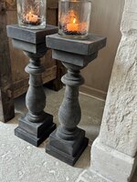 Houten baluster vergrijsd