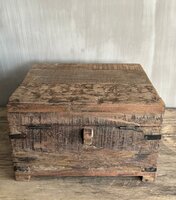 Houten kist oud hout | Houten kist truckwood  A Large