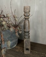Oude houten baluster Z1