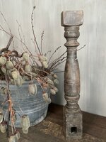 Oude houten baluster Z2