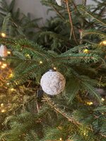 Kerstbal small Aura Peeperkorn 