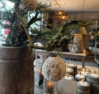 Kerstbal medium Aura Peeperkorn 