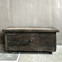 Bajot tafeltje | oud klein tafeltje net lade India (afhalen)