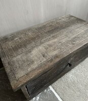 Bajot tafeltje | oud klein tafeltje net lade India (afhalen)