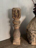 Oude houten baluster | trapbaluster Aura Peeperkorn 