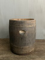 Oude houten pot Luksa