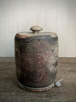 Authentiek houten Hoffz pot met deksel H15
