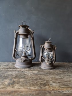 Olielamp/ stormlamp roest small op batterij