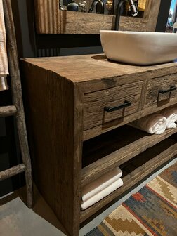 Badkamer meubel oud hout met lades 