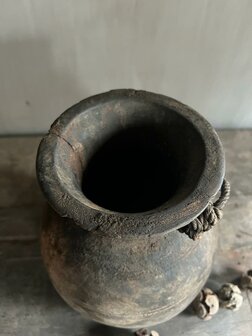 Nepalese bolkruik B (hoogte 22cm)