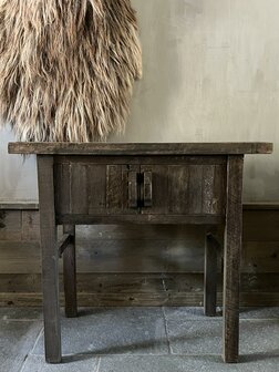 Sidetable met 2 deurtjes Driftwood 