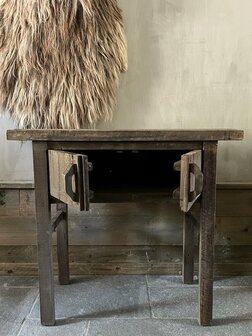 Sidetable met 2 deurtjes Driftwood 