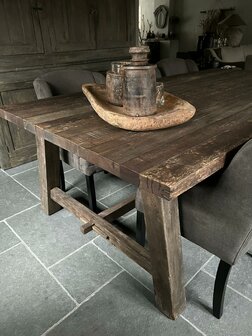 Eetkamertafel Driftwood A poot| Landelijke eetkamertafel met A poot