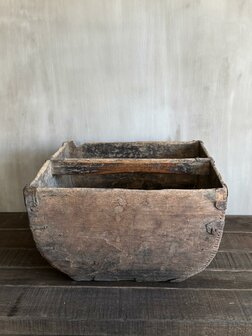 Oude rijstbak | oude bak met handvat B