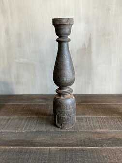 Oude houten baluster Z6 (linker)
