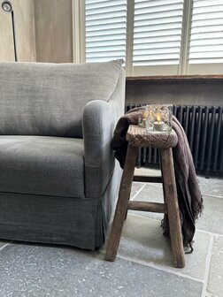 Oude houten kruk F