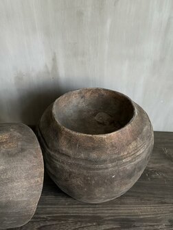 Unieke pot met deksel Luksa A