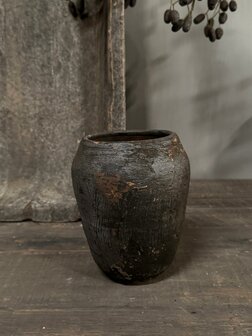 Oude claypot Nepal B