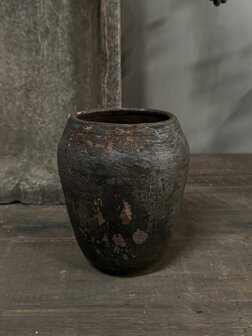 Oude claypot Nepal B