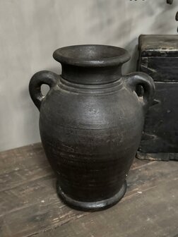 Oude claypot Nepal E